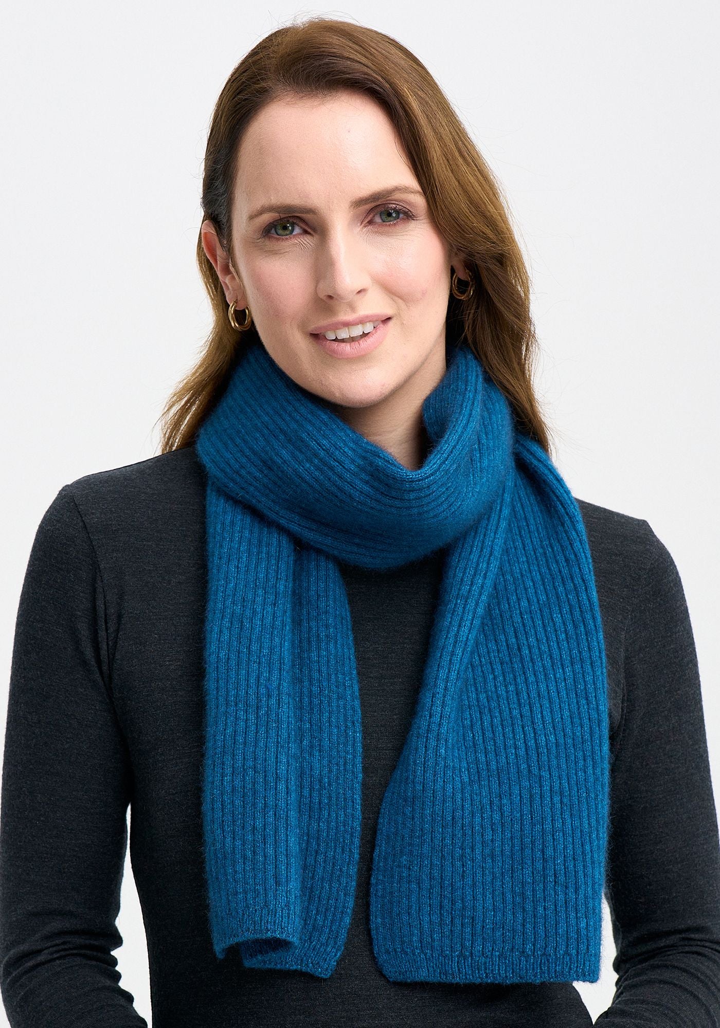 RIBBED SCARF – Woolshed Gallery