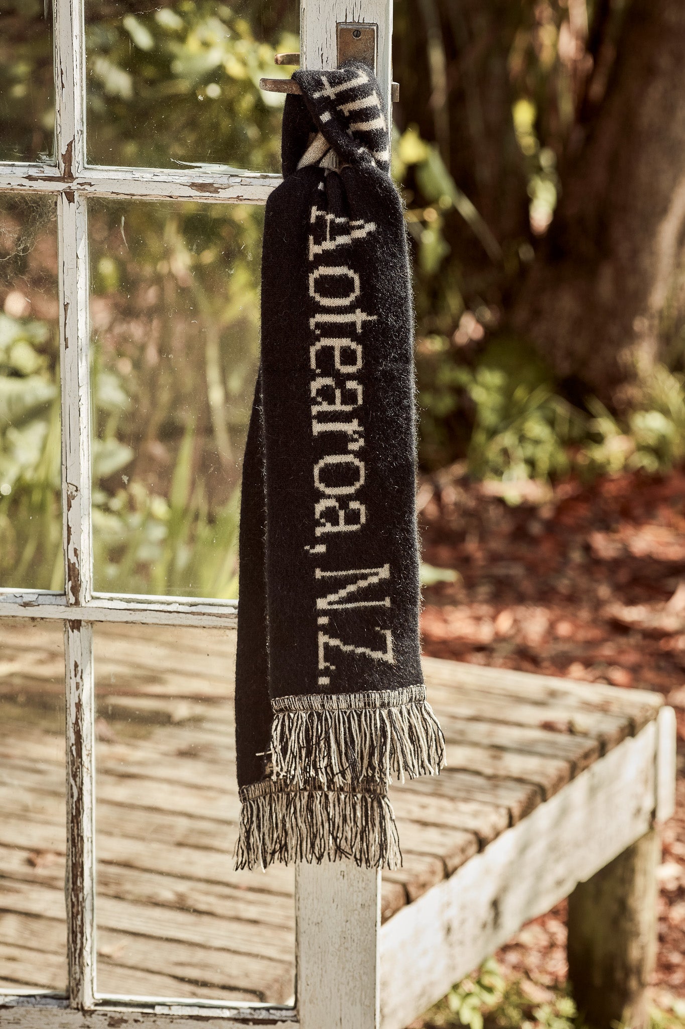 LONG WHITE CLOUD SCARF