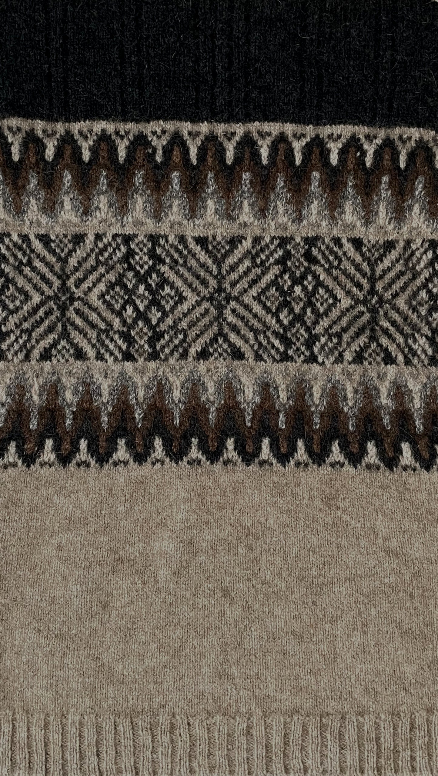 NORWDARN SWEATER