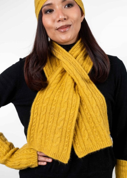 CABLE SCARF