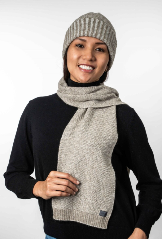 MOSS STITCH PLATED BEANIE