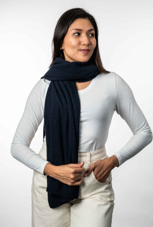 LIGHTWEIGHT MOSS STITCH WRAP
