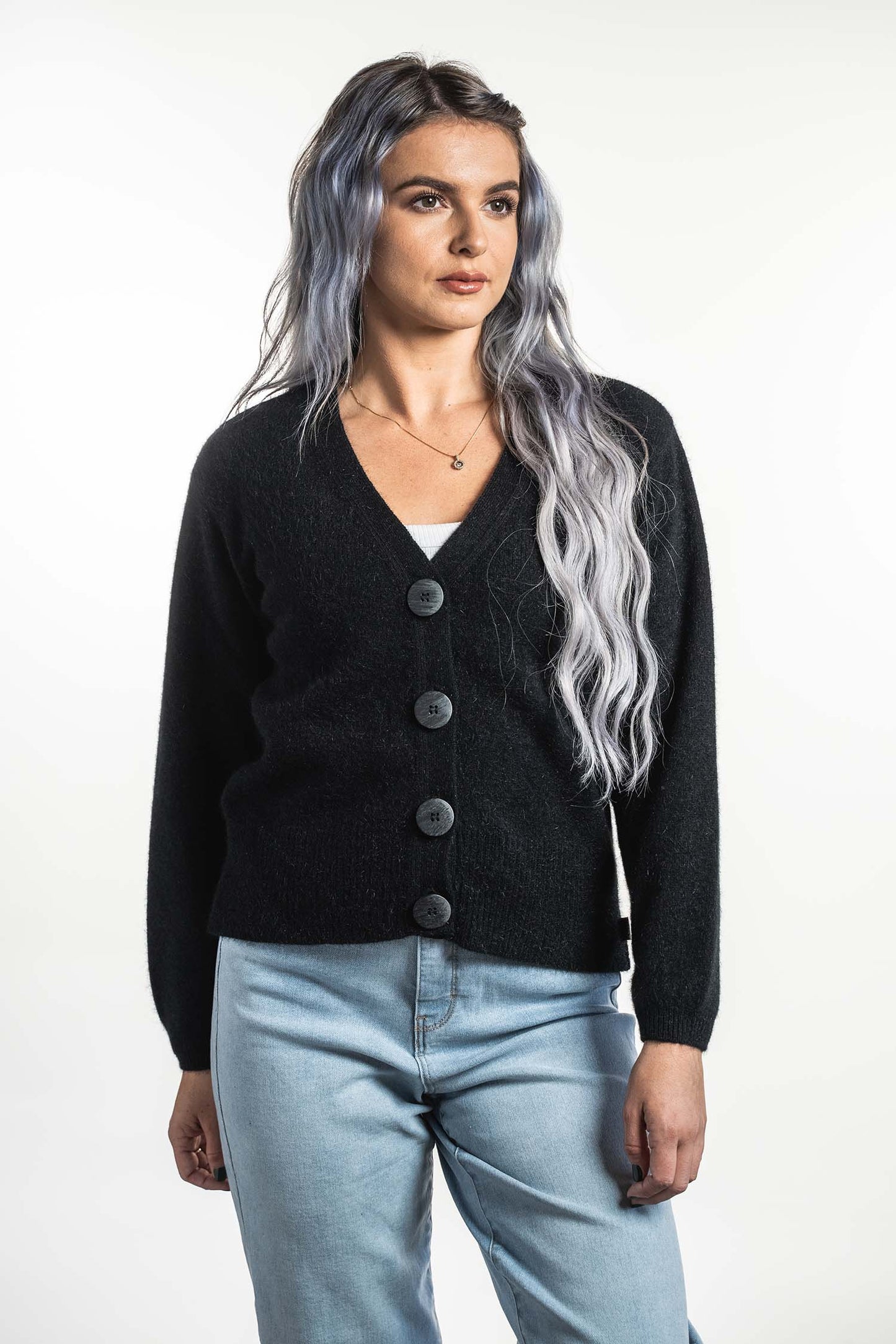 V NECK CARDIGAN