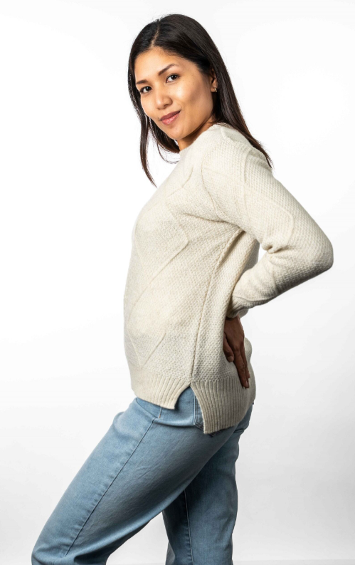 DIAMOND CABLE SWEATER