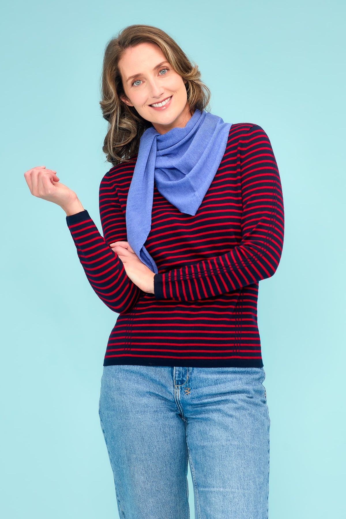 TRIANGULAR SCARF