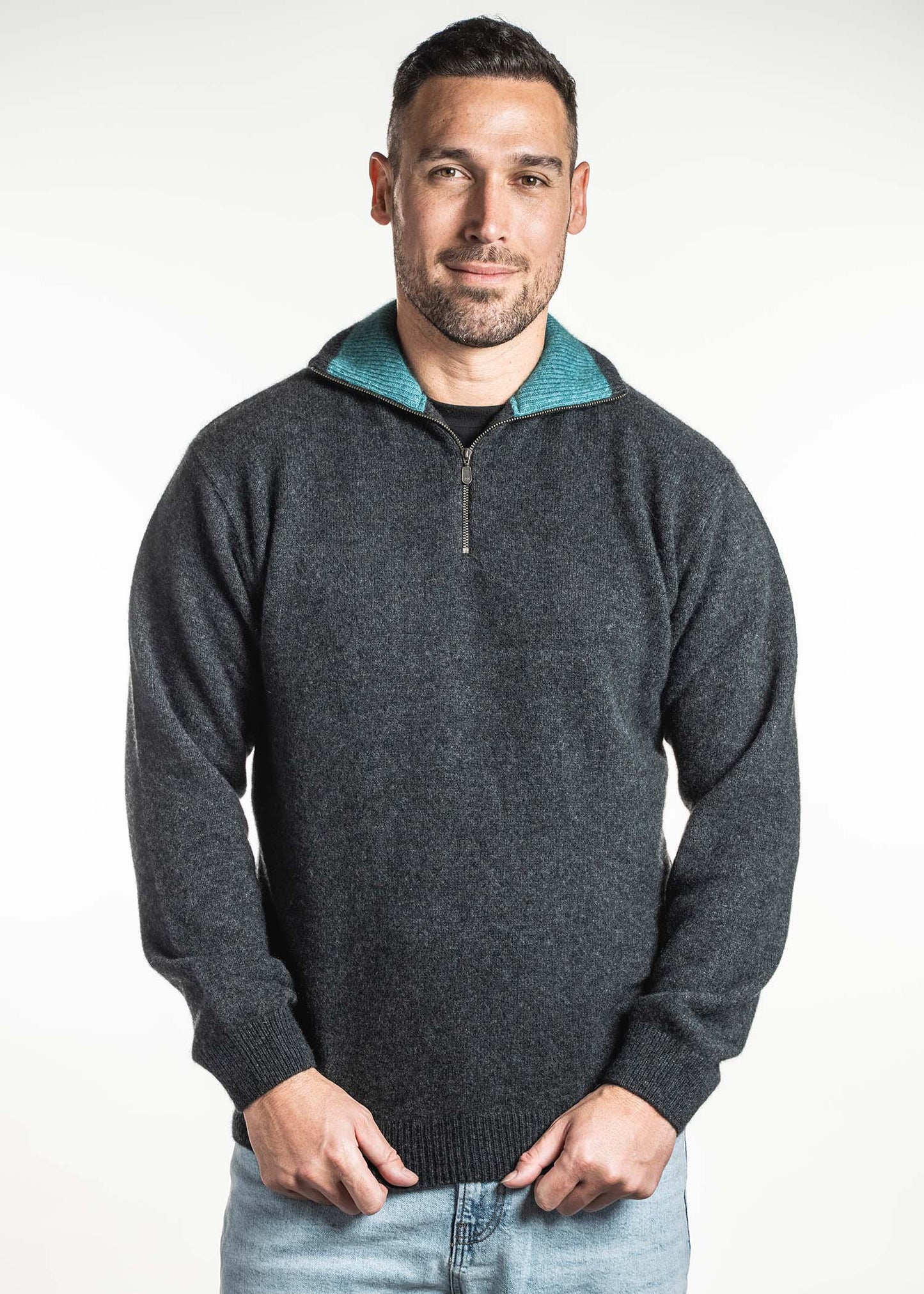 ZIP COLLAR JUMPER