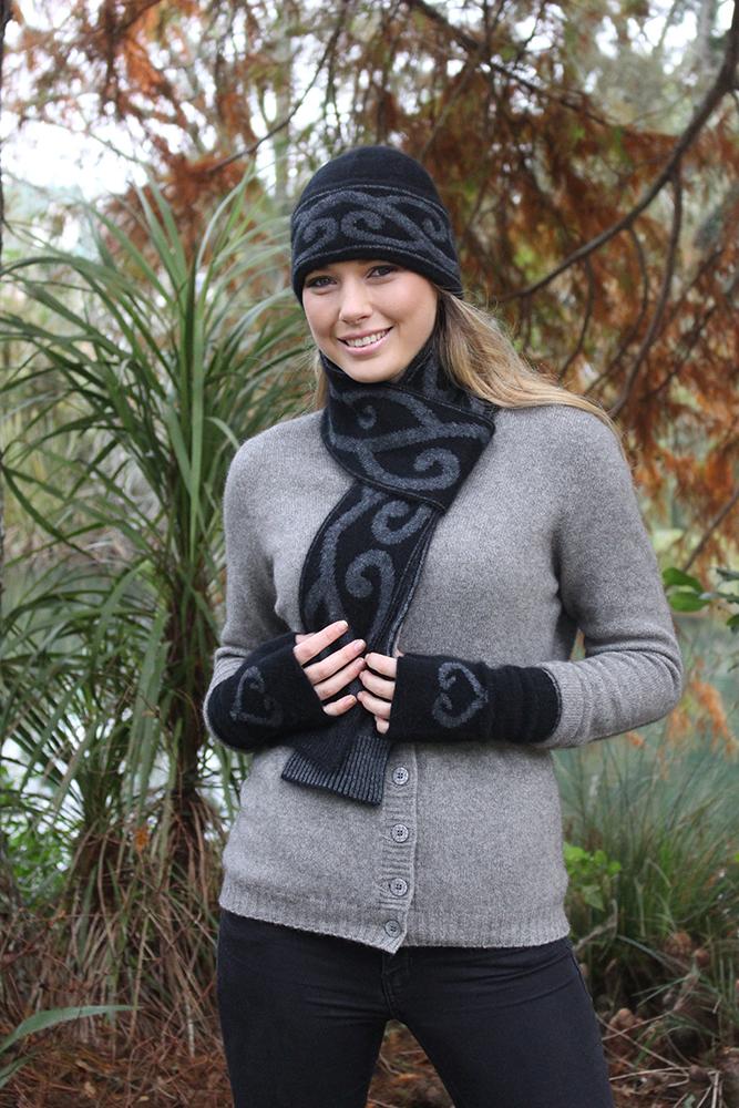 AROHA BEANIE - Woolshed Gallery