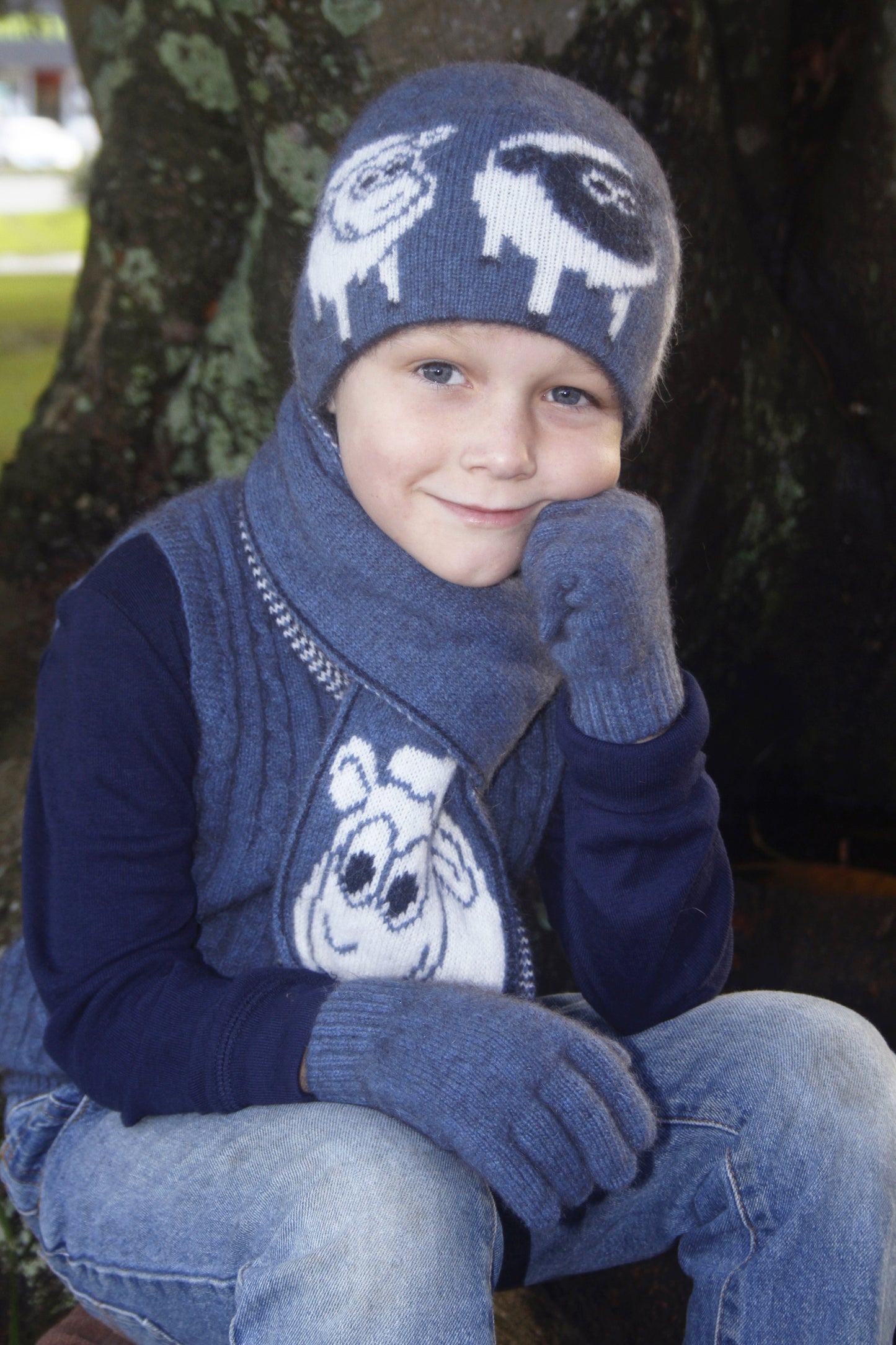 LITTLE LAMBY BEANIE - Woolshed Gallery