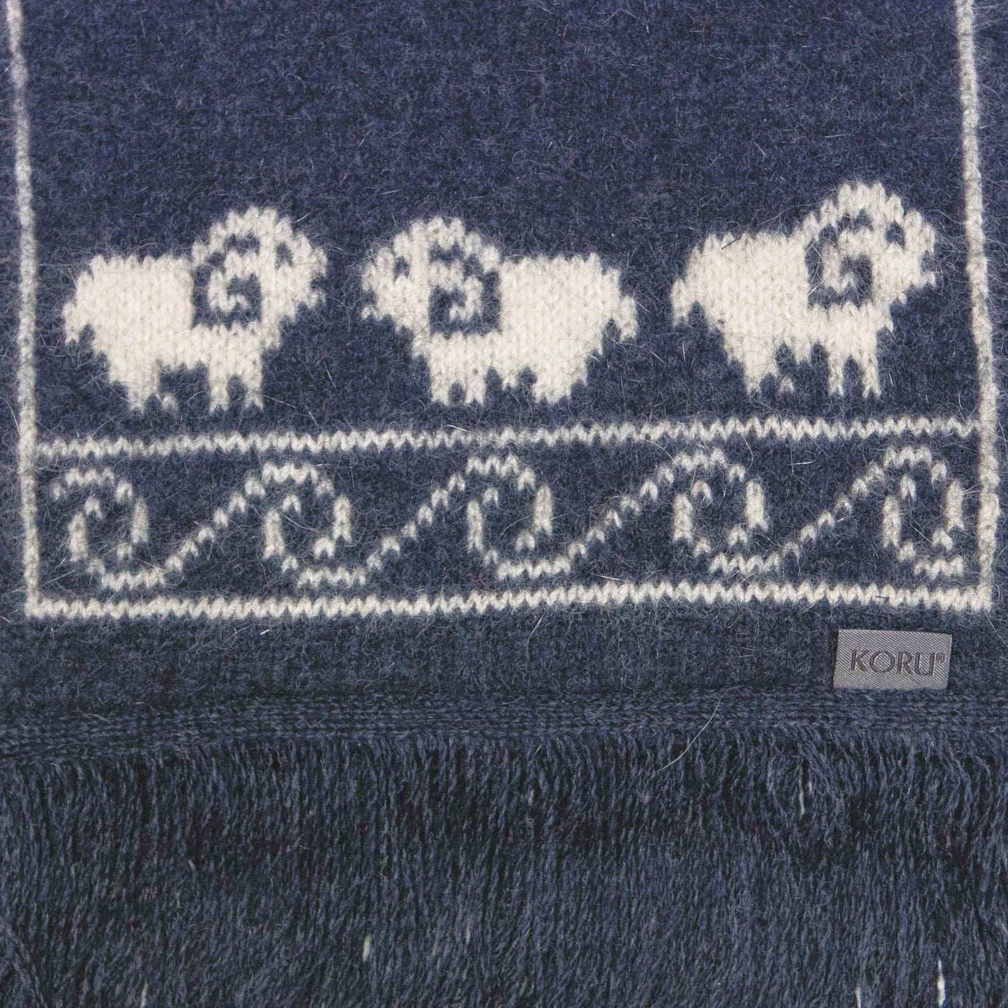 SHEEP SCARF