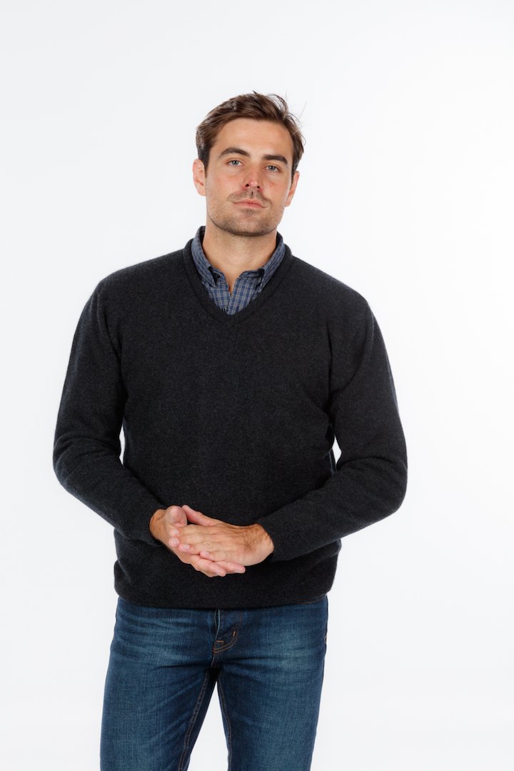 VEE NECK SWEATER - Woolshed Gallery