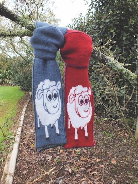LITTLE LAMBY SCARF - Woolshed Gallery