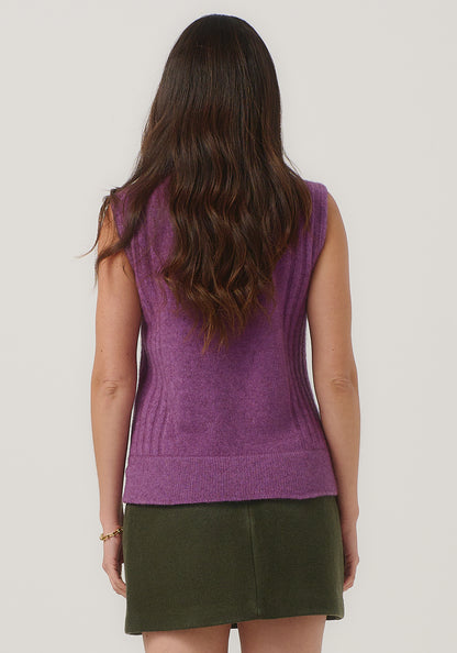 MATTISON VEST