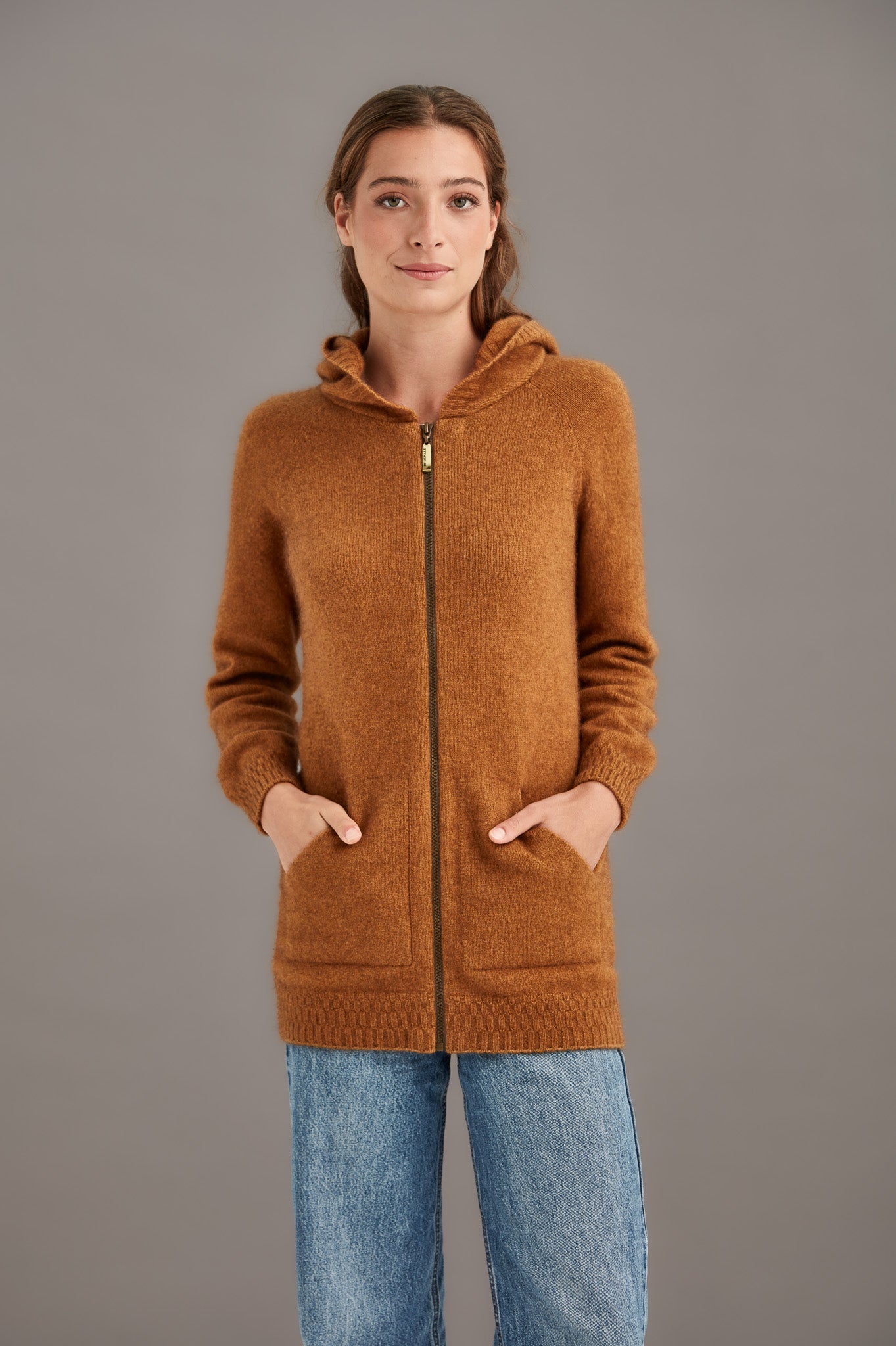 STEPPED STITCH HOODIE