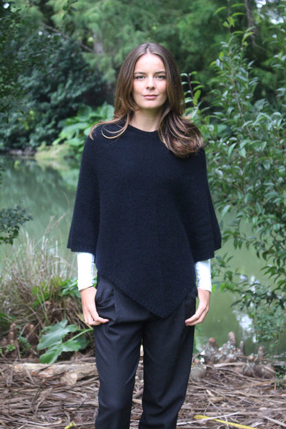PLAIN PONCHO
