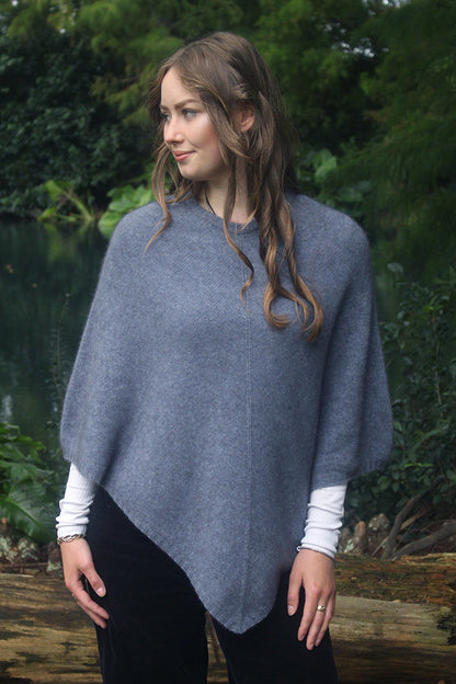 PLAIN PONCHO