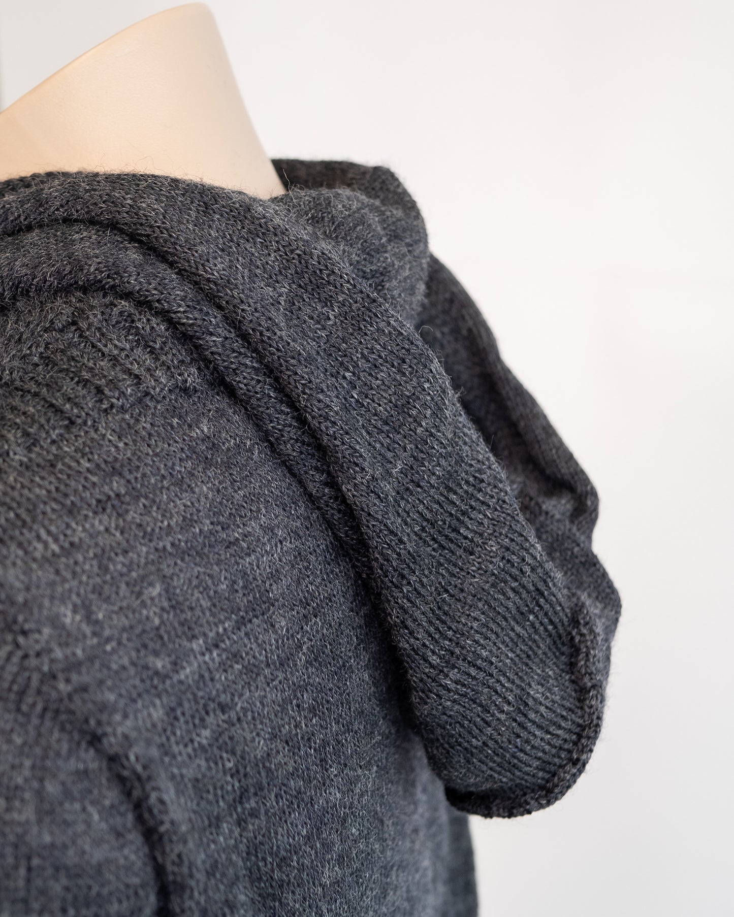 400 WOOL HOODIE
