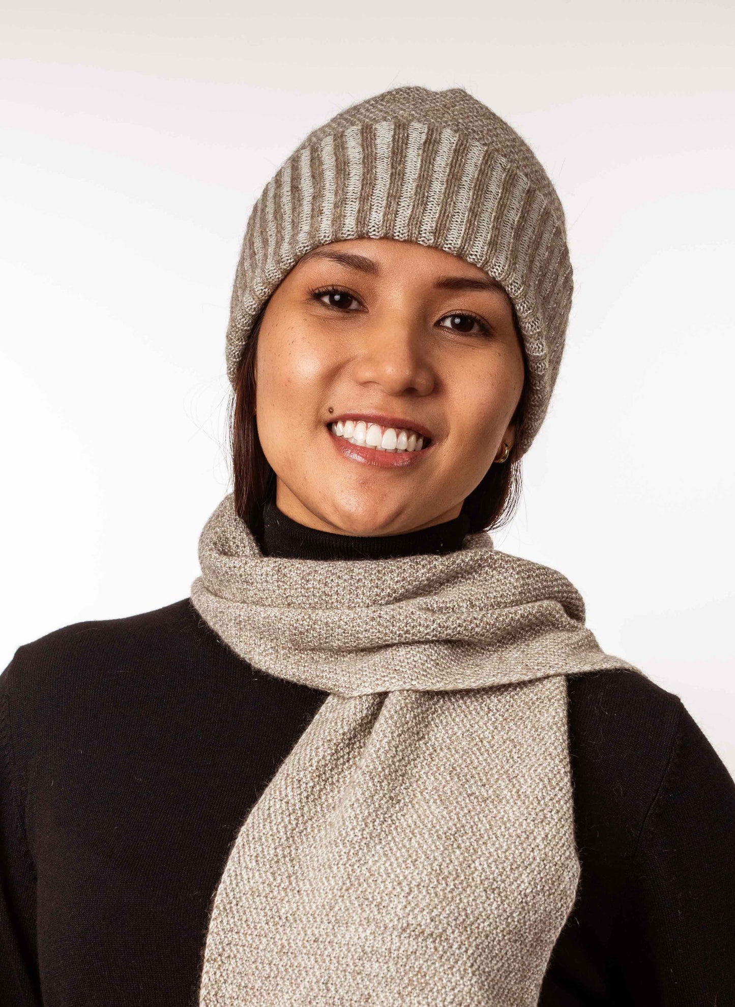 MOSS STITCH PLATED BEANIE