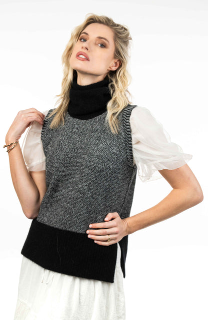 MOSS STITCH PLATED VEST