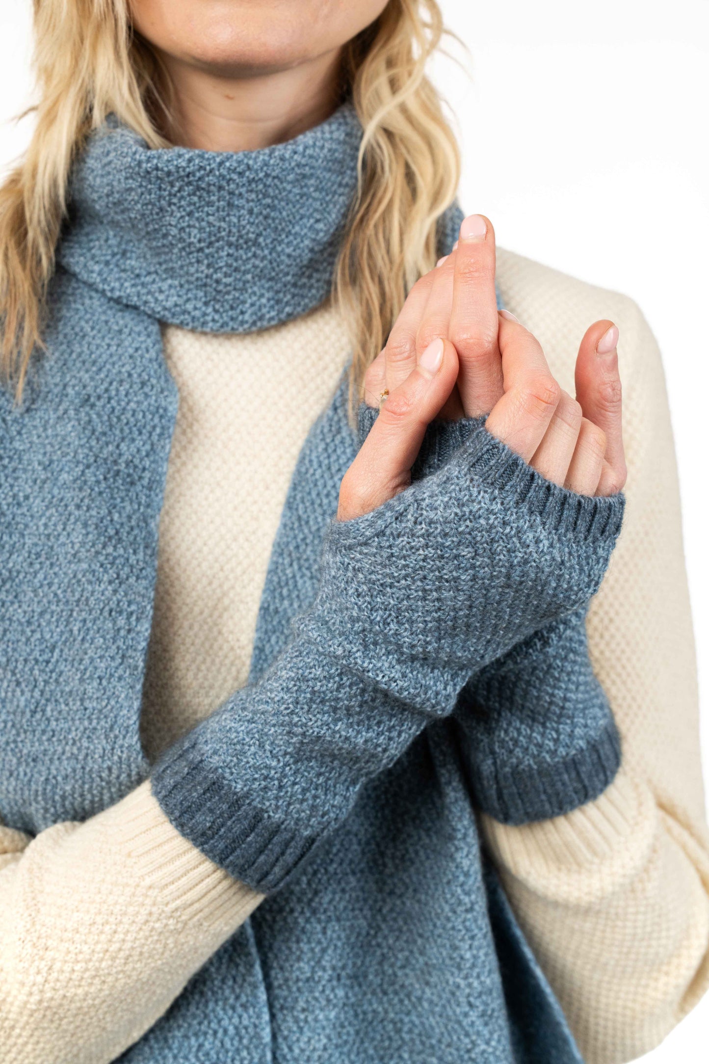 MOSS STITCH PLATED GLOVELET