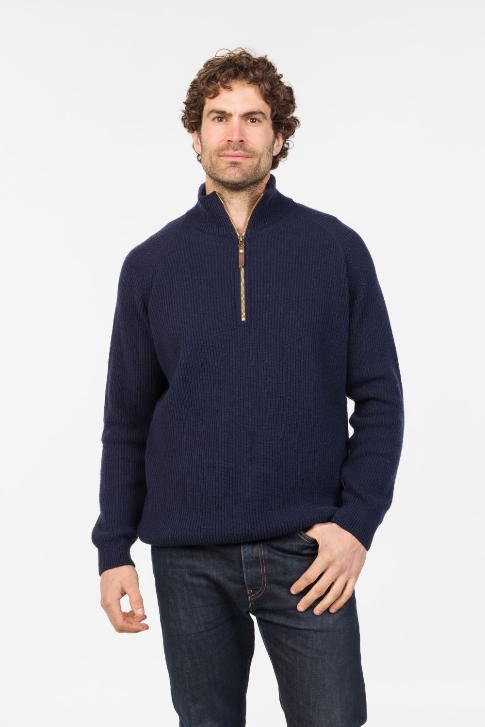 HALF ZIP AND COLLAR