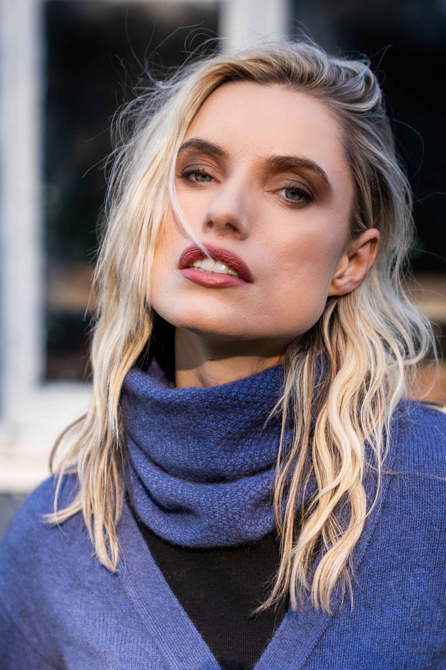 MOSS STITCH NECK WARMER
