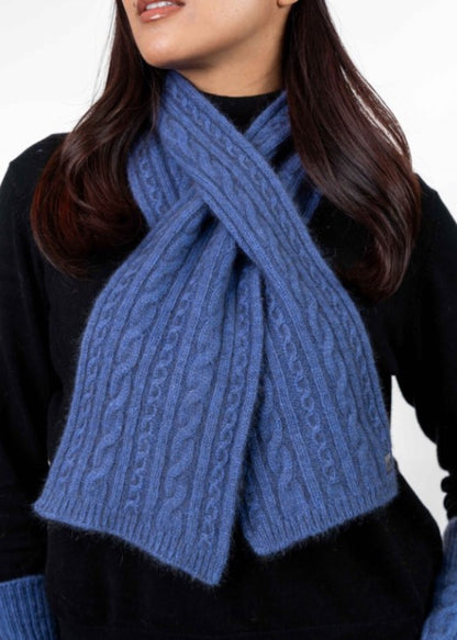 CABLE SCARF