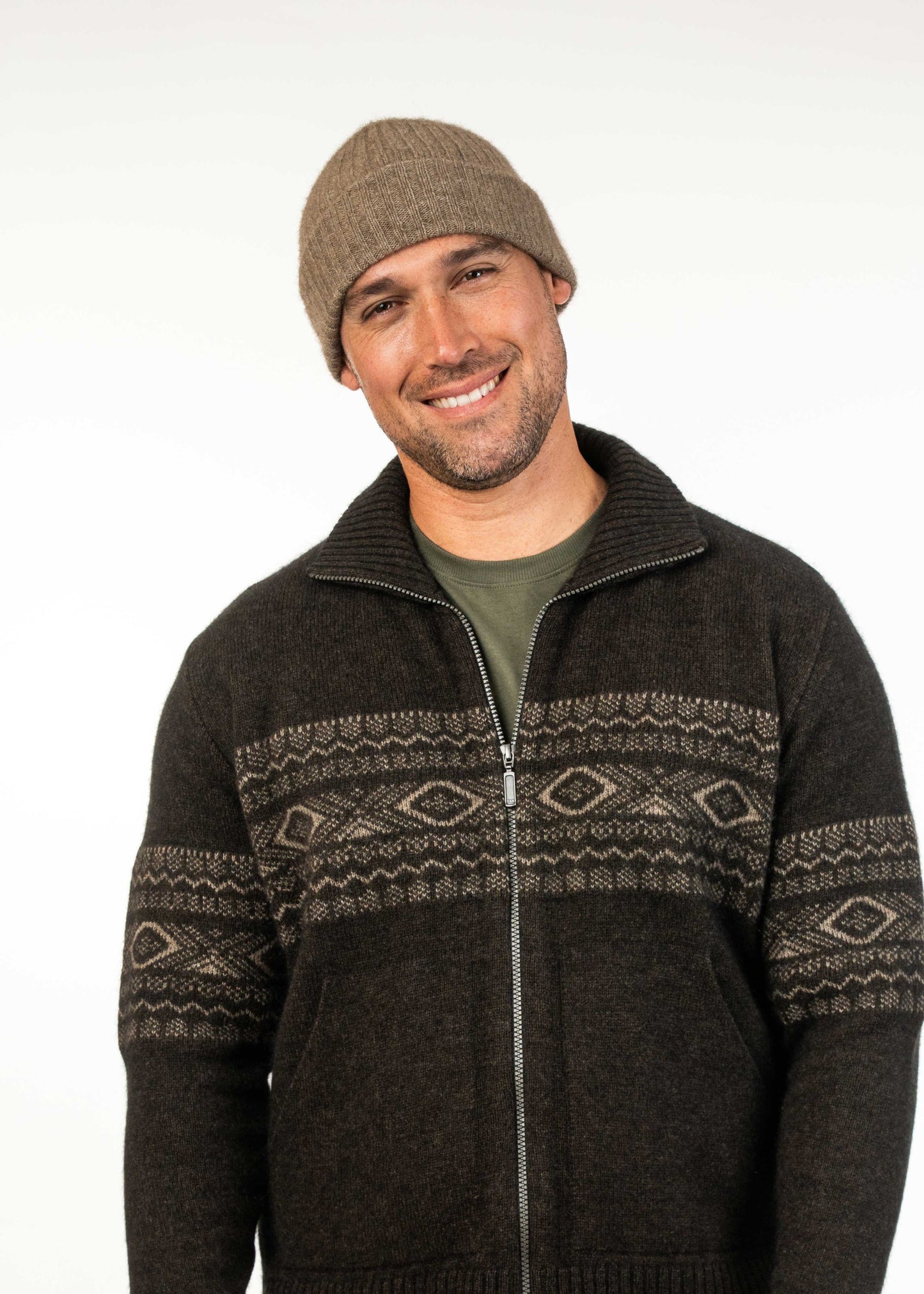 LIGHTWEIGHT RIBBED BEANIE