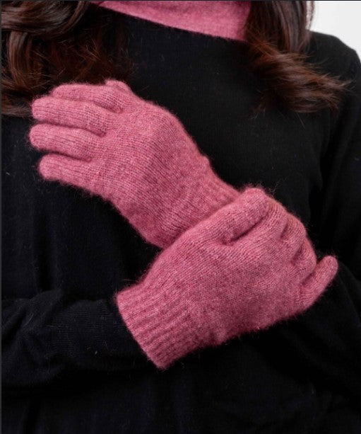 PLAIN GLOVES
