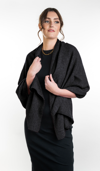 LIGHTWEIGHT MOSS STITCH WRAP