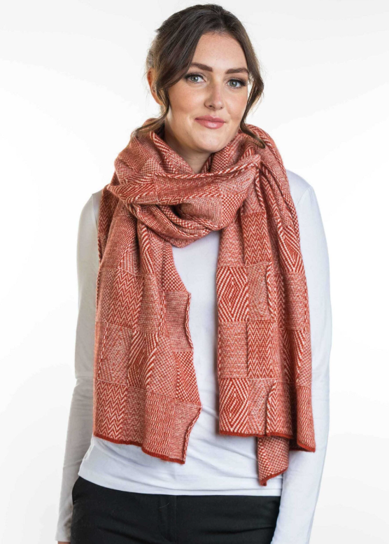 JACQUARD WRAP