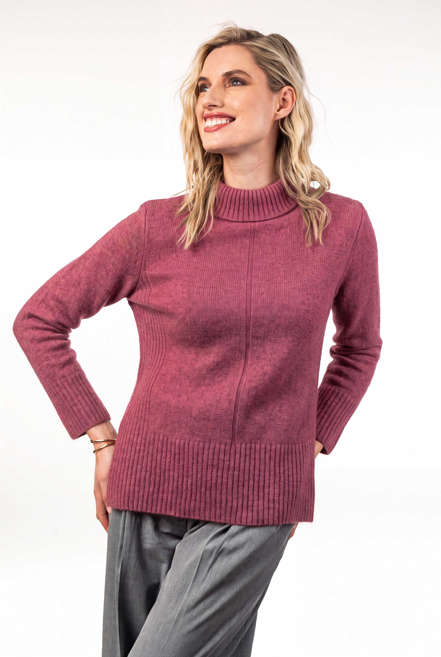 ROLL NECK RIB SWEATER