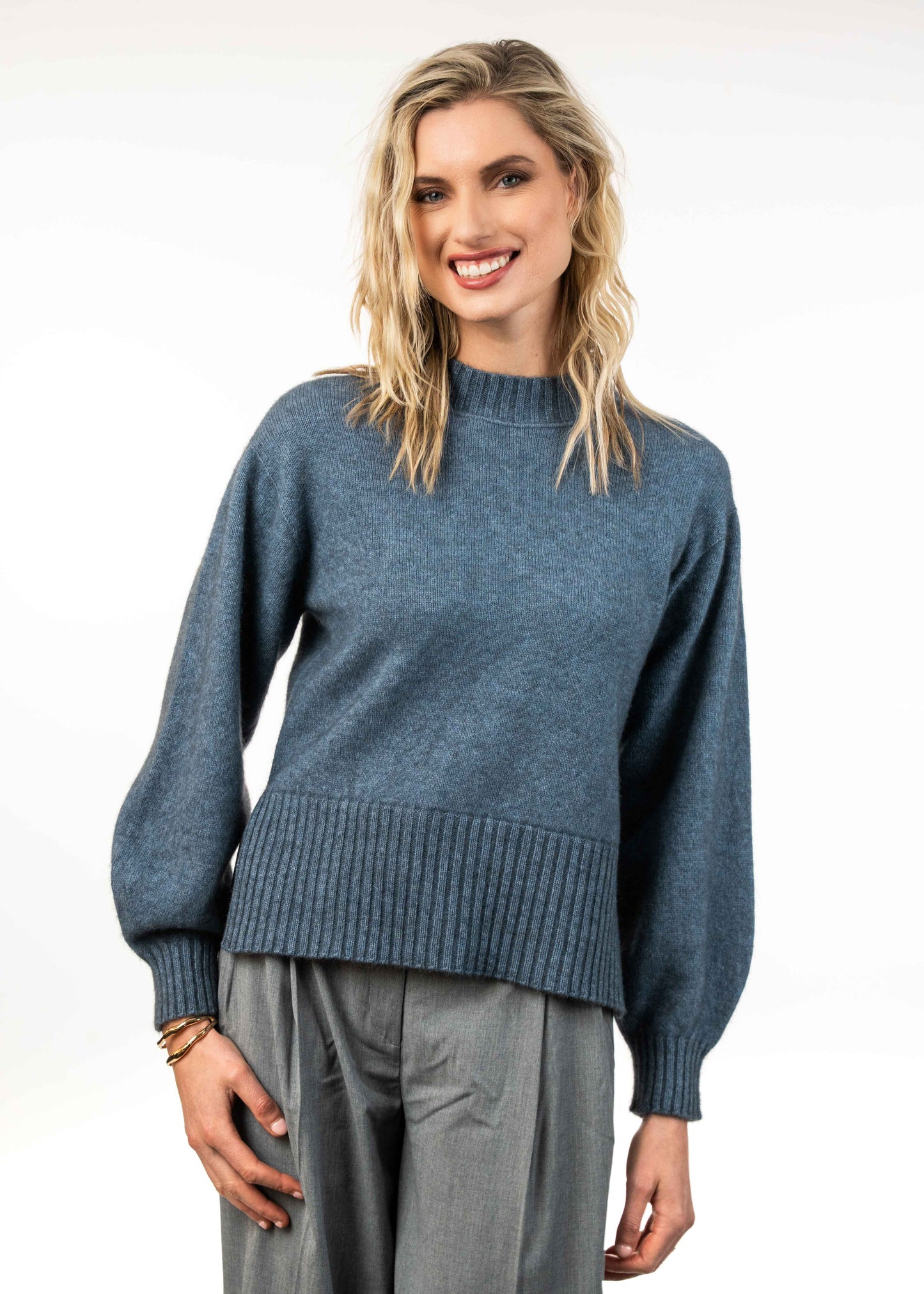 SPLIT HEM JUMPER