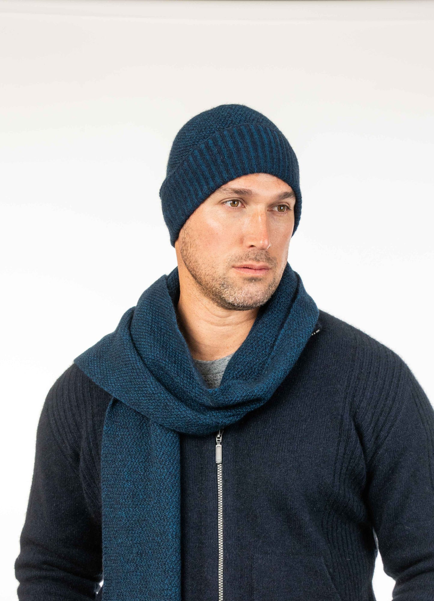 MOSS STITCH PLATED BEANIE
