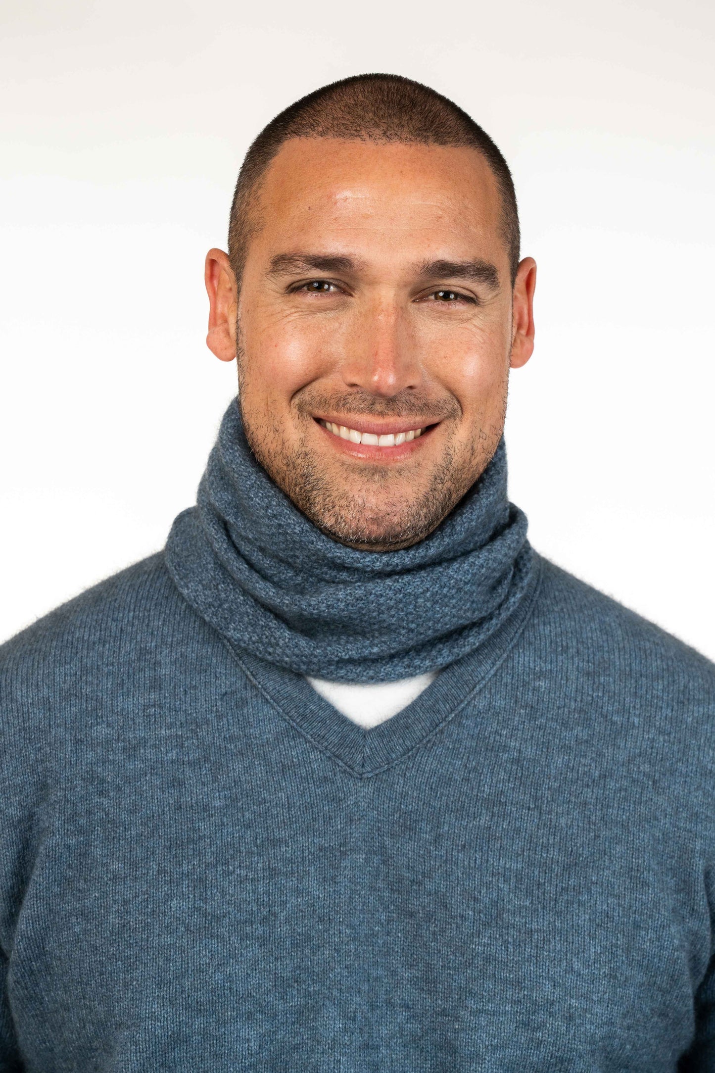 MOSS STITCH NECK WARMER