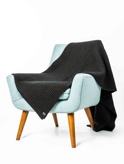 RIBBED THROW
