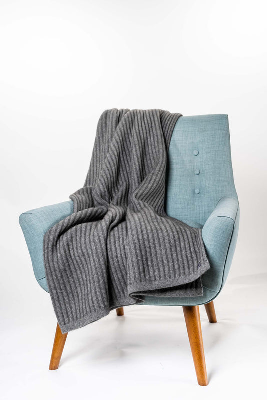 RIBBED THROW