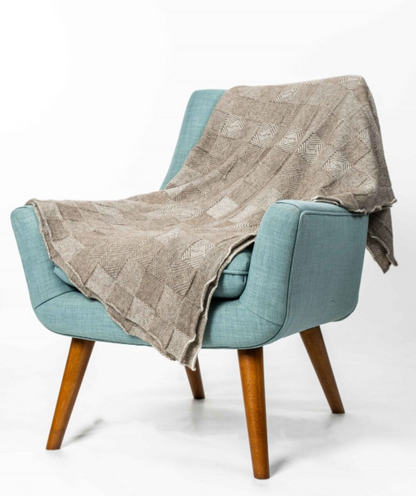 JACQUARD THROW