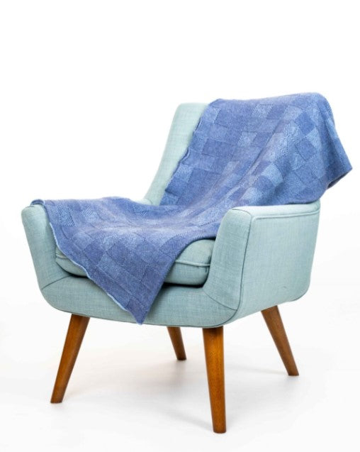 JACQUARD THROW