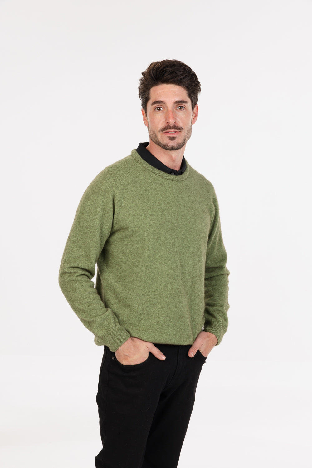 CREW NECK SWEATER