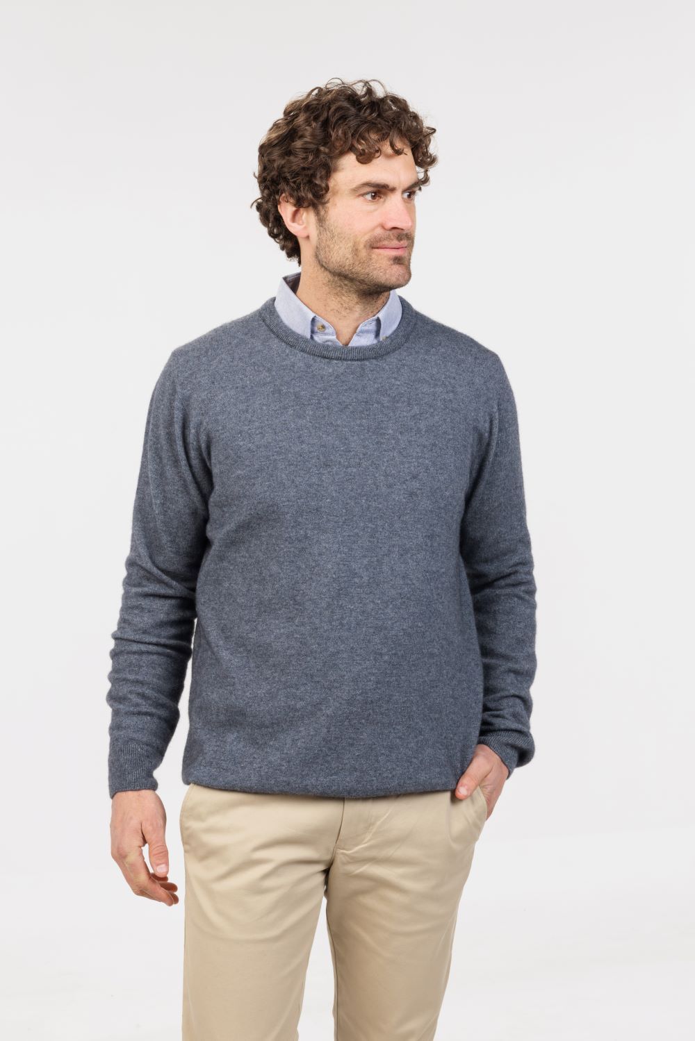 CREW NECK SWEATER