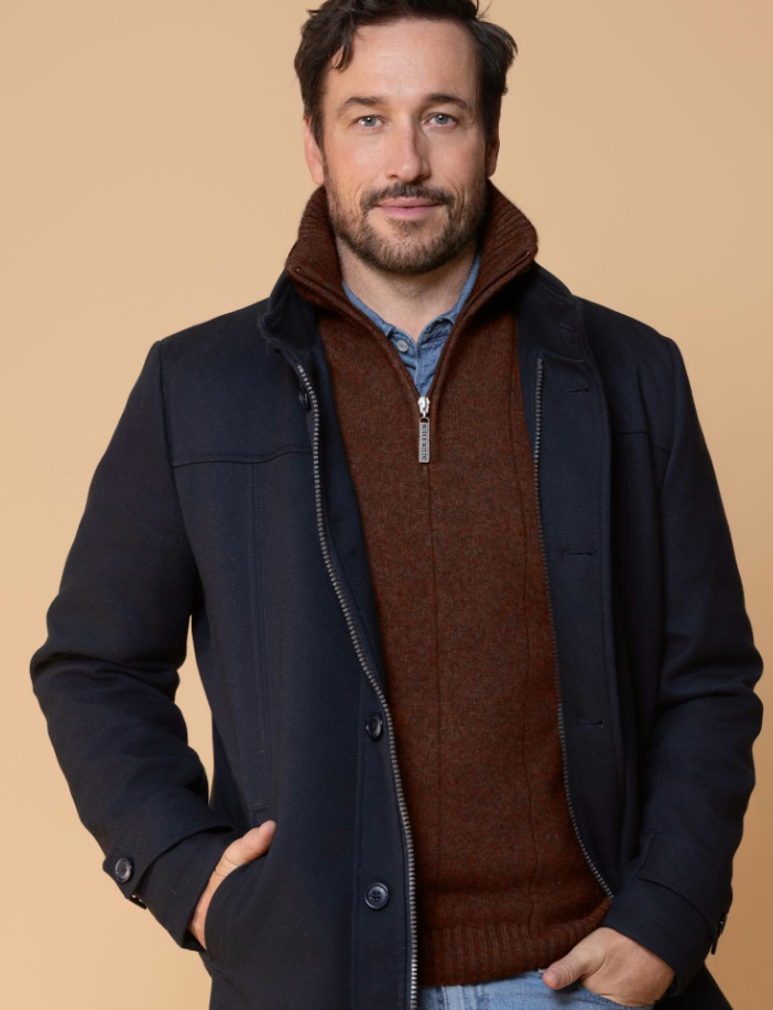 JAVELIN ZIP NECK