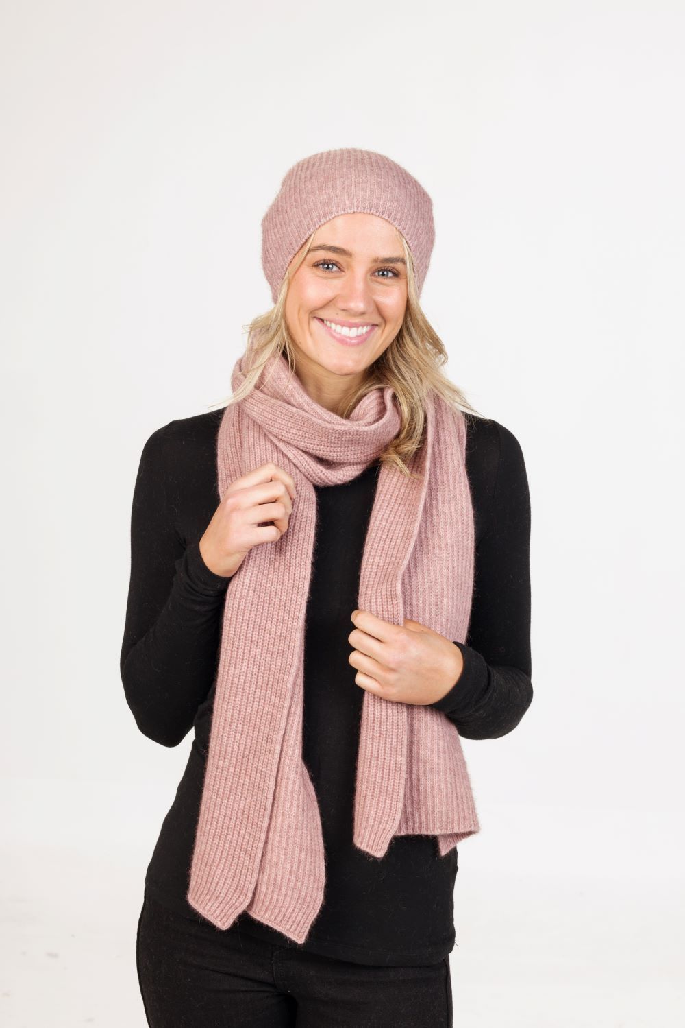 SLOUCH SCARF