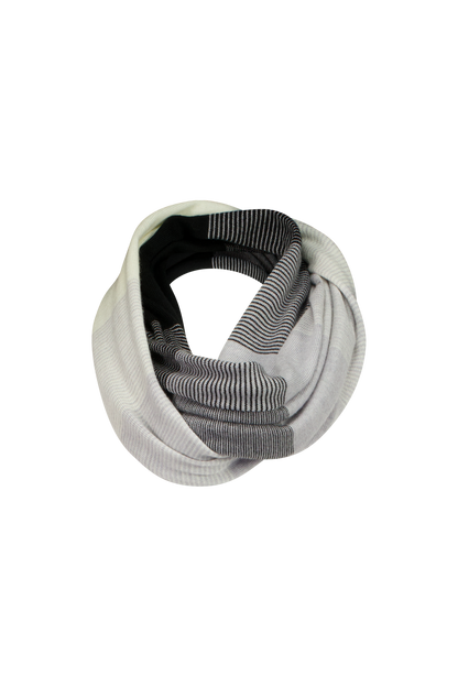 GRADUATED STRIPE INFINITY SCARF