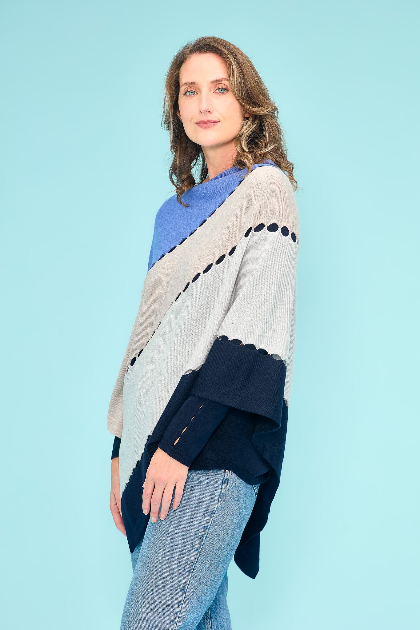 SPLIT STRIPE PONCHO