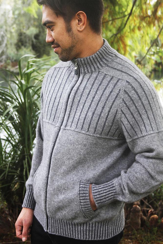 MEN'S FULL ZIP JACKET WITH POCKETS - Woolshed Gallery