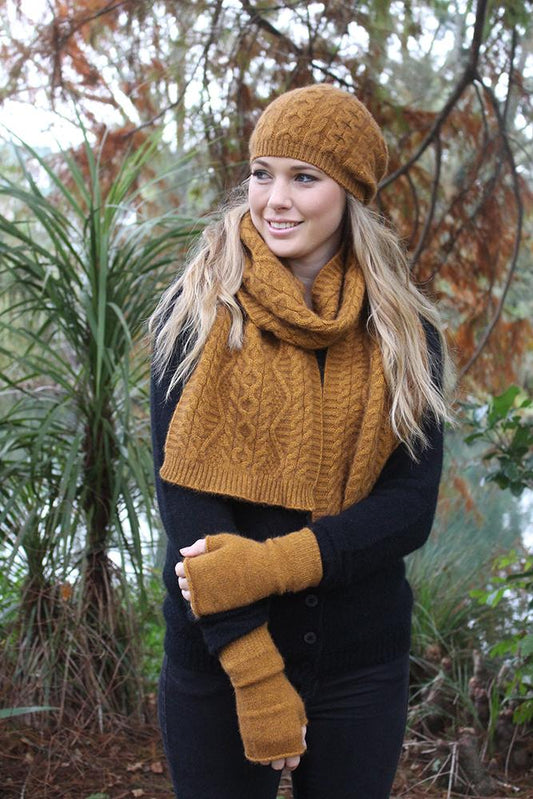 OPITO CABLE SCARF - Woolshed Gallery