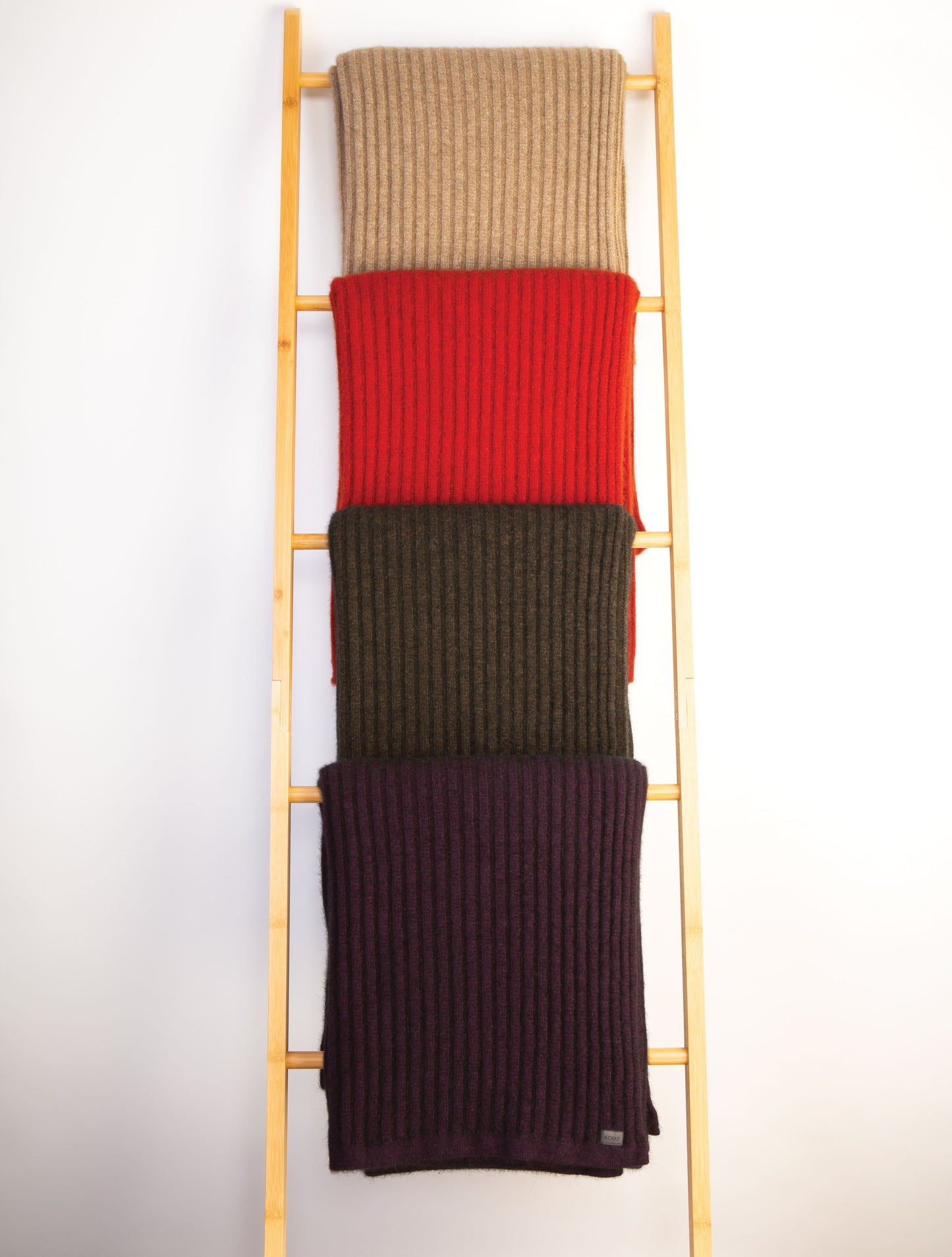 RIBBED THROW - Woolshed Gallery