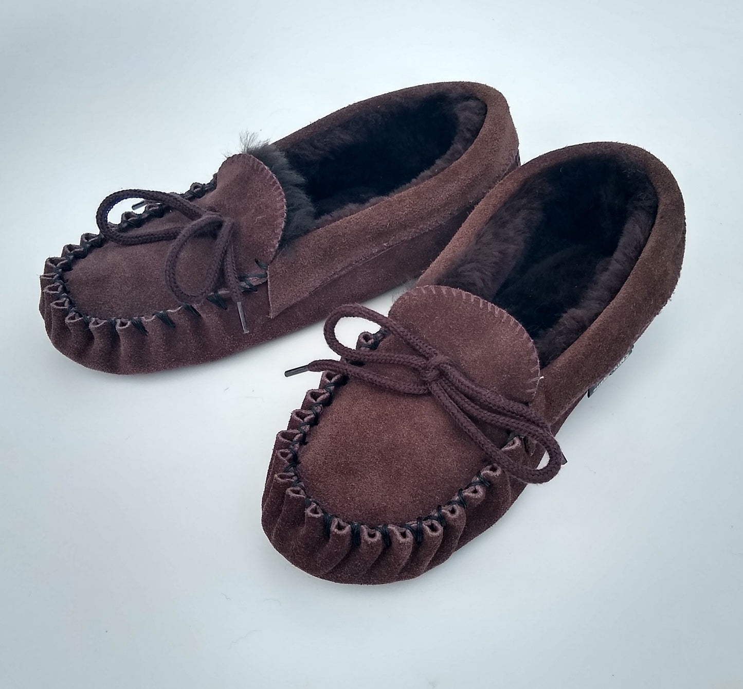TRADITIONAL MOCCASIN SLIPPER - Woolshed Gallery