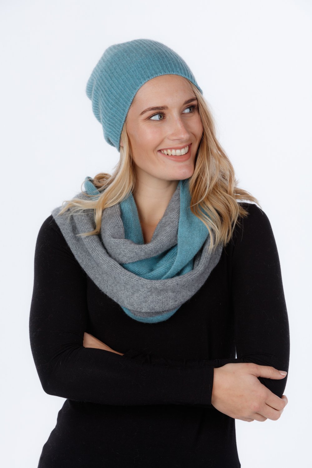 SLOUCH BEANIE - Woolshed Gallery
